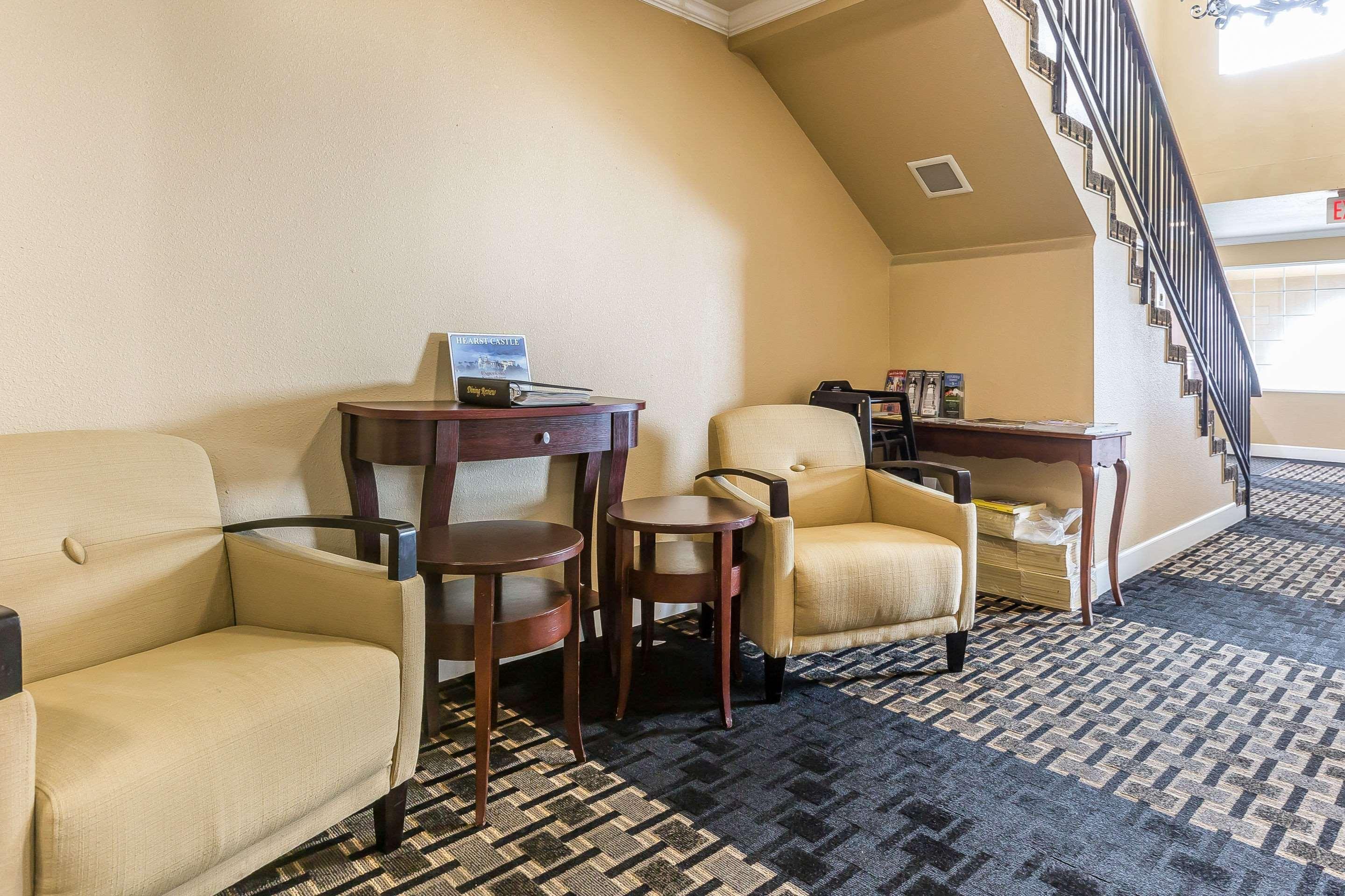 Inn Quality Near Hearst Castle 2*