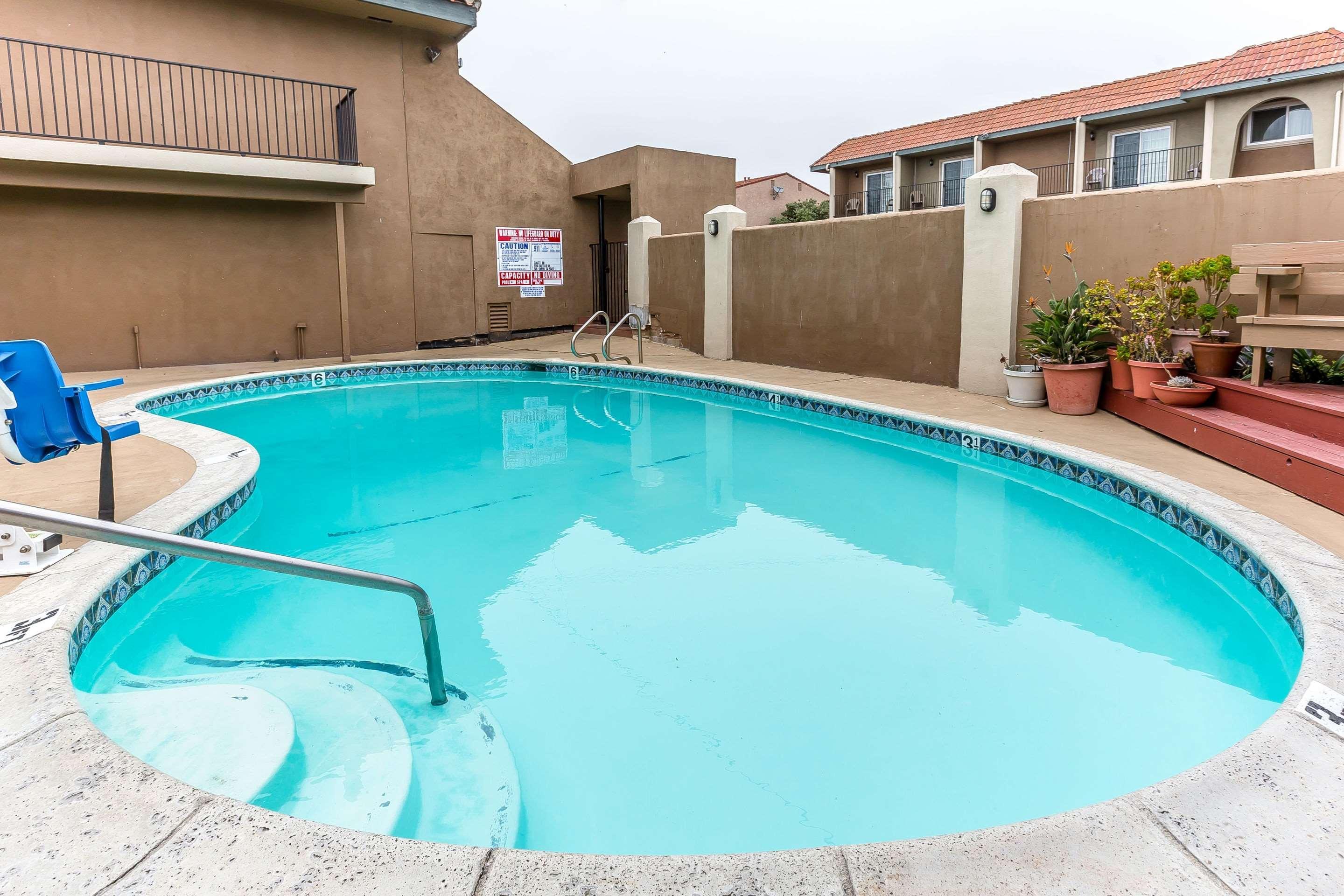 Inn Quality Near Hearst Castle 2*